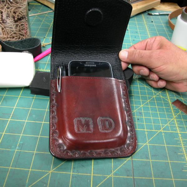 Front, Cell Phone Holster Ox Blood Colour, Custom, Full Grain Leather, Hand tooled, Hand Made in the Okanagan, Oliver, B.C., Canada.