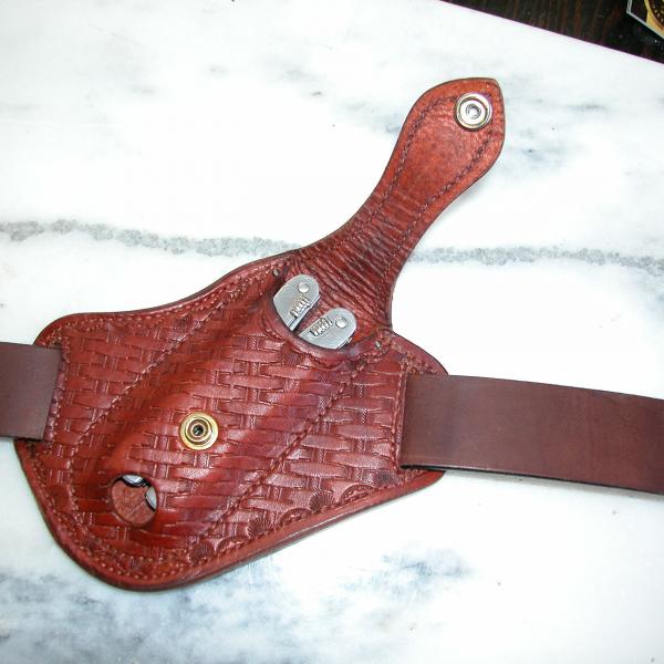 Knife Sheath Quick draw for Multitool, Custom, Full Grain Leather, Hand tooled, Hand made in the Okanagan, Oliver, B.C., Canada.